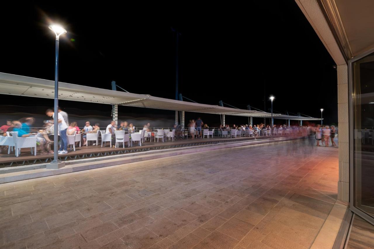 Hotel Vapore Neum Exterior foto